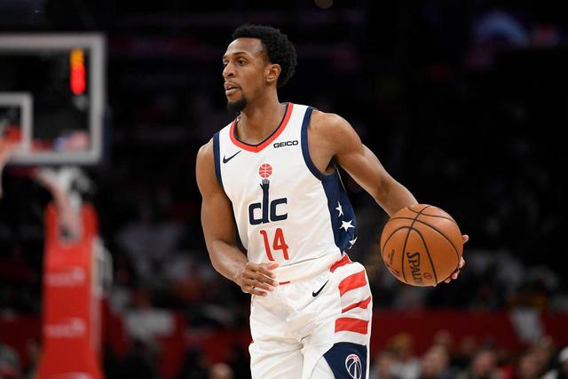 杨毅：乔帅是否带亚运会 要看姚明领导的态度