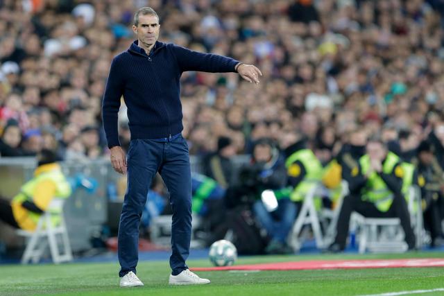 福克斯49分国王险胜爵士 独行侠胜马刺止4连败